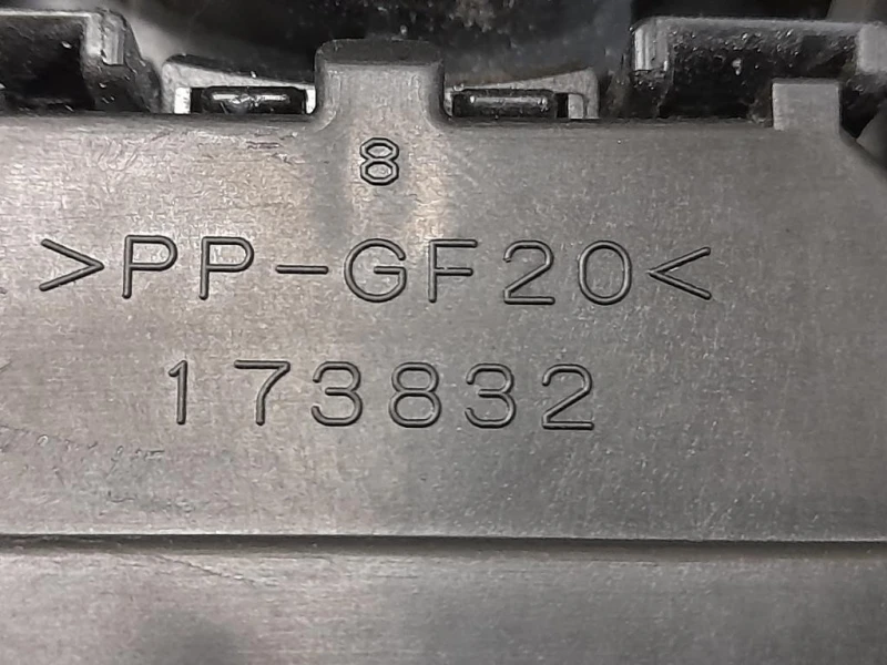 Devioguida Completo 173832 Toyota Yaris IV 2012