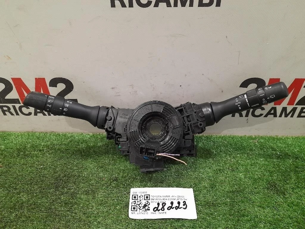 Devioguida Completo 173832 Toyota Yaris IV 2012