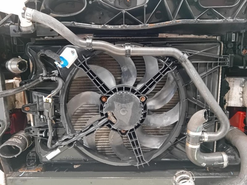 Musata + KIT Radiatori MUSATA + KIT RADIATORI Fiat 500L 2013