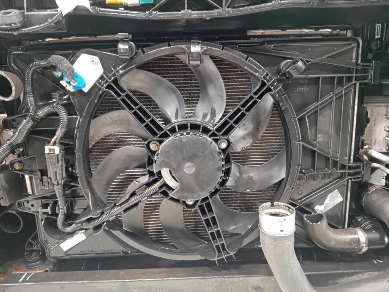 Musata + KIT Radiatori MUSATA + KIT RADIATORI Fiat 500L 2013