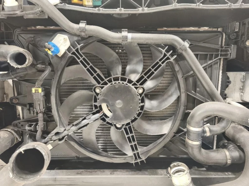 Musata + KIT Radiatori MUSATA + KIT RADIATORI Fiat 500L Living 2013