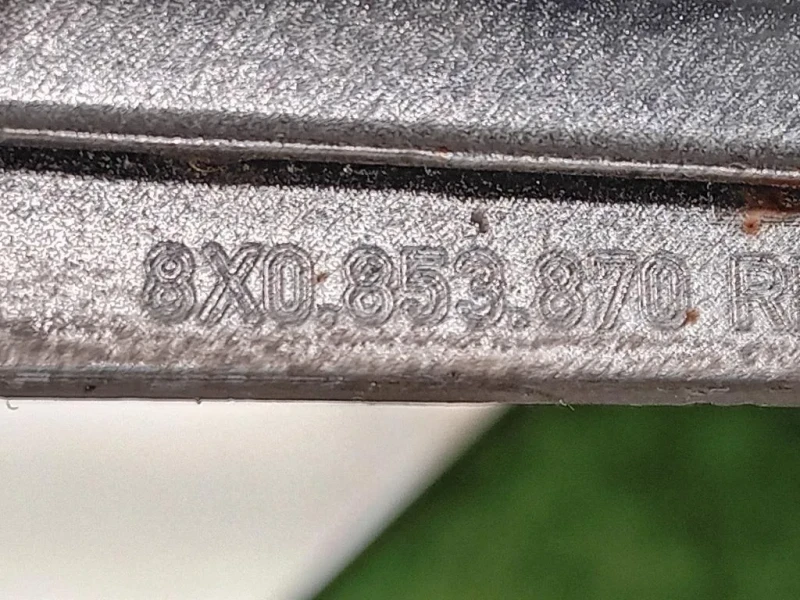 Spoiler Sottoporta DX 8X0 853 446 Audi A1 8X1 2010