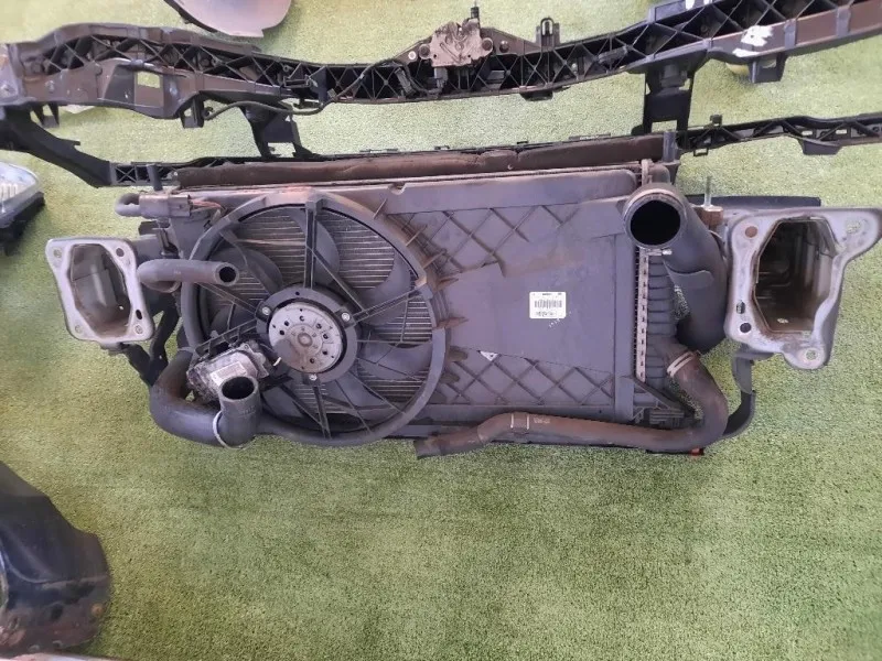 Musata + KIT Radiatori Ford Focus III SW 2008