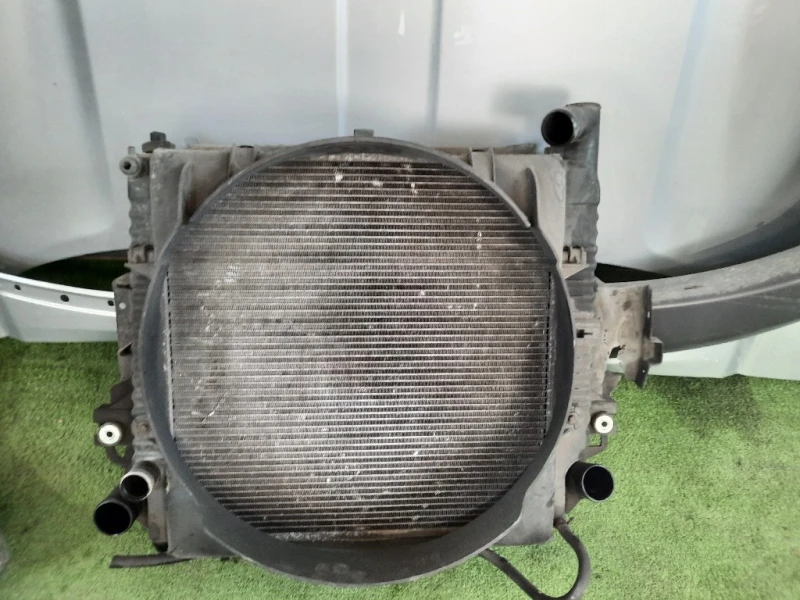 Musata + KIT Radiatori MUSO GASOLIO DIESEL Jeep Cherokee III 2002