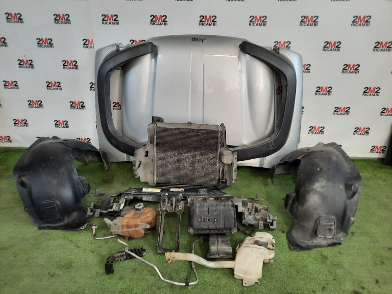 Musata + KIT Radiatori MUSO GASOLIO DIESEL Jeep Cherokee III 2002