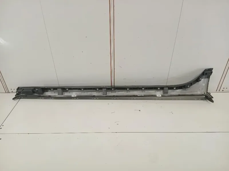 Spoiler Sottoporta DX GX7M-101D56-B Jaguar XE 2015