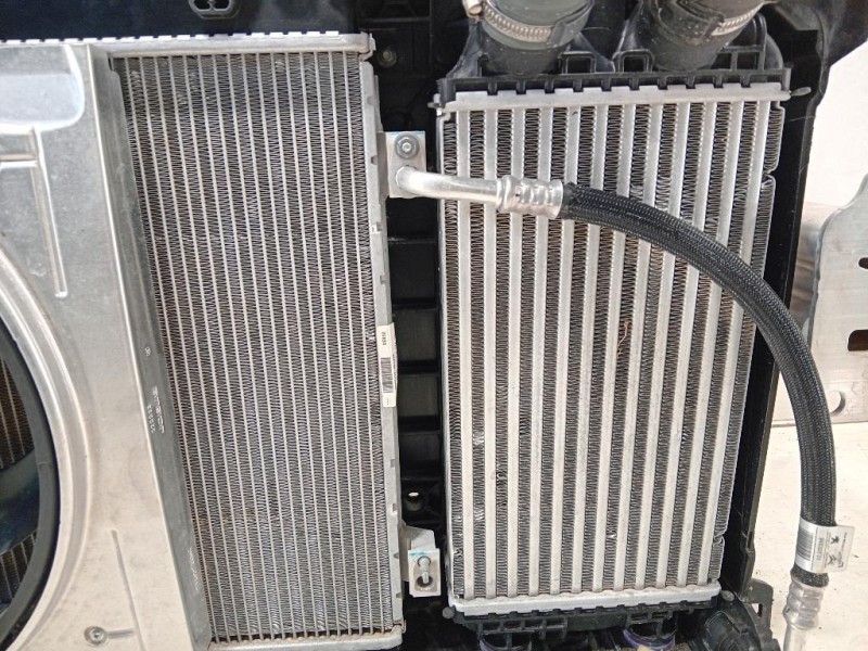 Musata + KIT Radiatori MUSATA + KIT RADIATORI Peugeot 2008 II 2020