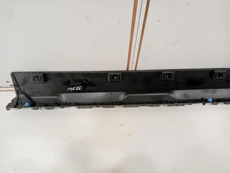 Spoiler Sottoporta SX 768519302R Dacia Duster II 2018