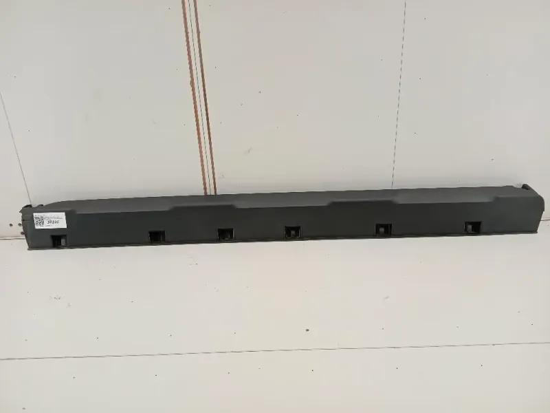 Spoiler Sottoporta SX 768519302R Dacia Duster II 2018