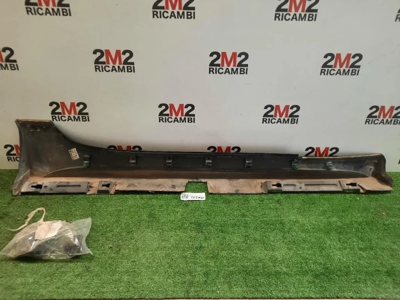 Spoiler Sottoporta SX NA4L51P51 6000621177 Fiat 124 Spider II 2016