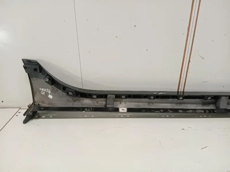 Spoiler Sottoporta SX GX7M-101D57-A Jaguar XE 2015