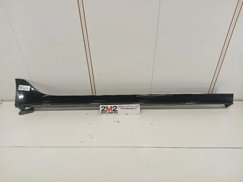 Spoiler Sottoporta SX 8X23-F10609-AC Jaguar XE 2015