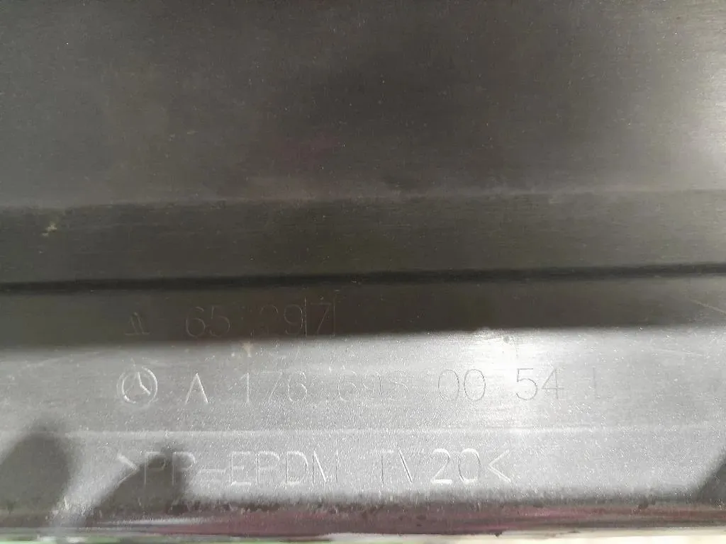 Spoiler Sottoporta SX A1766980054 Mercedes Classe A W176 2013