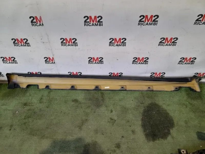 Spoiler Sottoporta SX A2516980754 Mercedes Classe R W251 2006