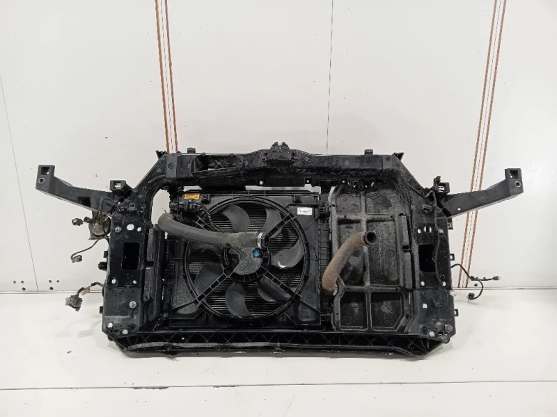 Musata + KIT Radiatori 6101135003 Ssangyong Tivoli 2015