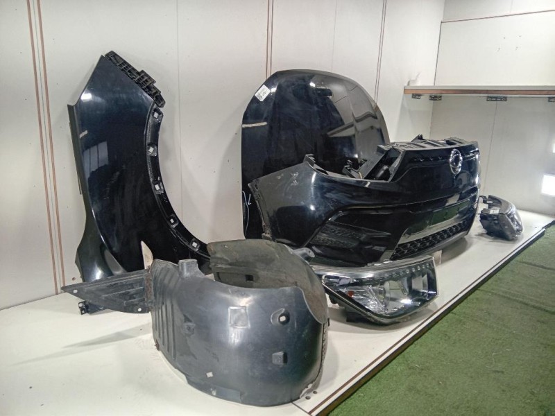 Musata + KIT Radiatori 6101135003 Ssangyong Tivoli 2015