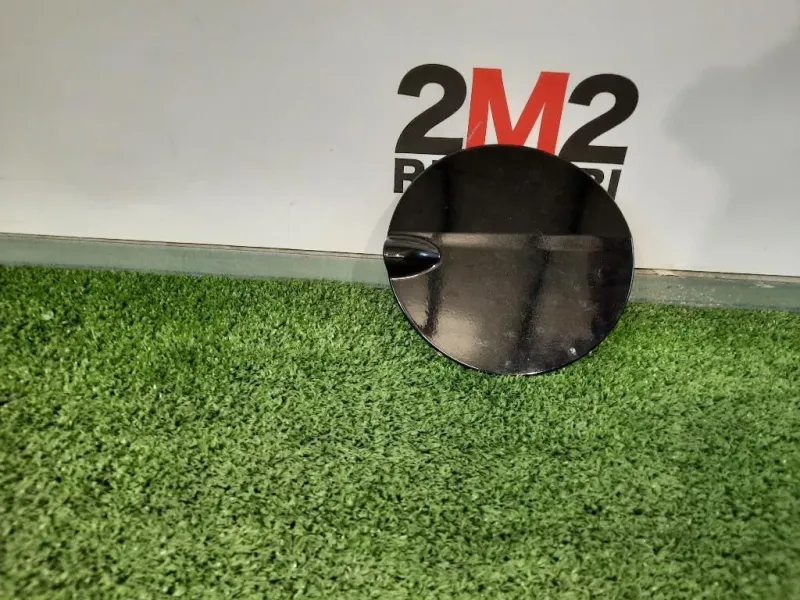 Sportello Carburante Parafango POST C307MCA 35DR Ford Focus III SW 2008