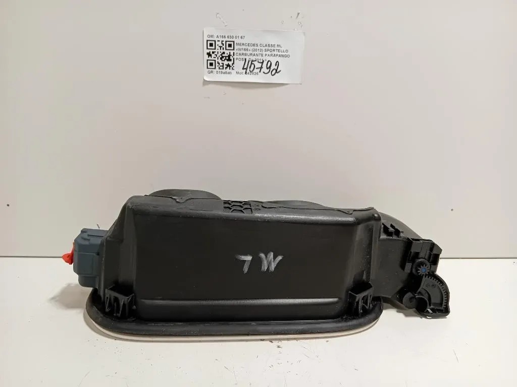 Sportello Carburante Parafango POST A166 630 01 67 Mercedes Classe ML W166 2012