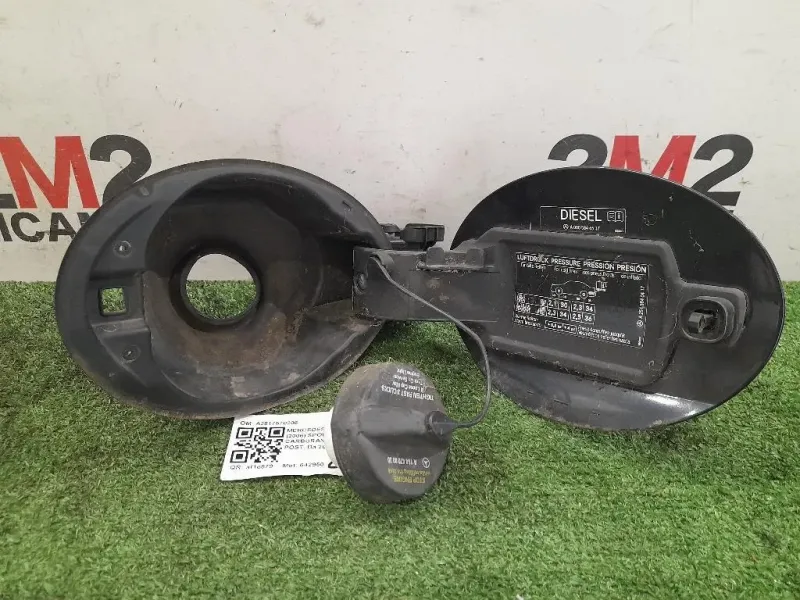 Sportello Carburante Parafango POST A2517570206 Mercedes Classe R W251 2006