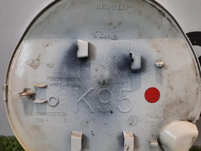 Sportello Carburante Parafango POST 788300010R Renault Mégane III SW 2009