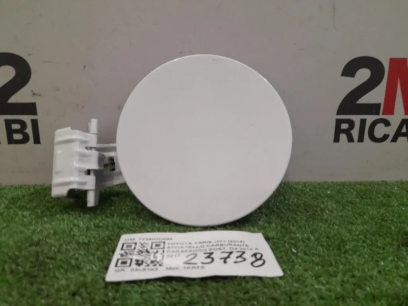 Sportello Carburante Parafango POST 773500D080 Toyota Yaris IV 2014