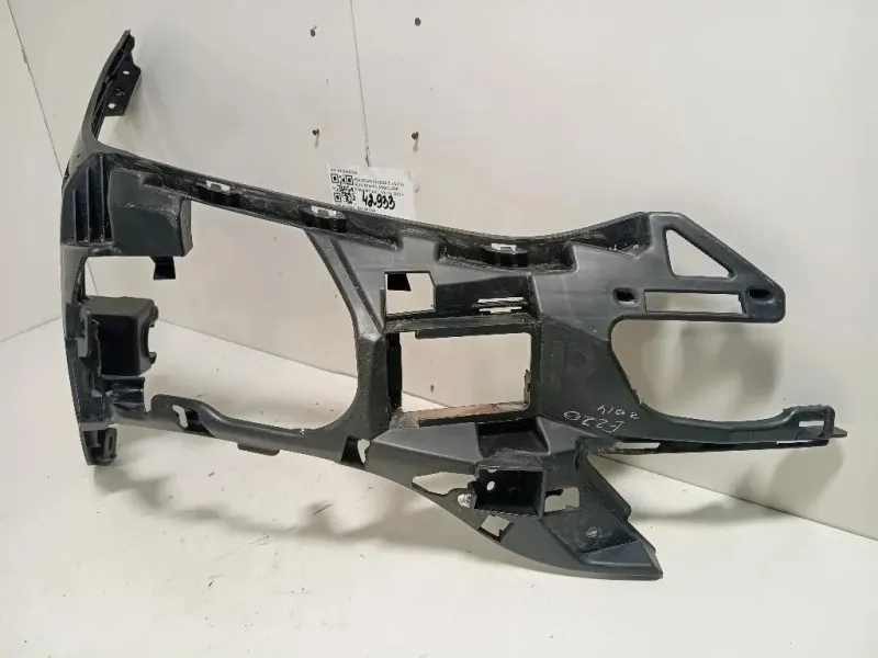 Staffa Angolare Paraurti ANT DX A2128853865 Mercedes Classe E W212 2013