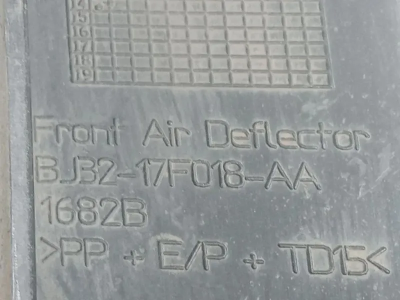 Staffa Angolare Paraurti ANT SX BJ32-17F018-AA Land Rover Range Rover Evoque I 2011