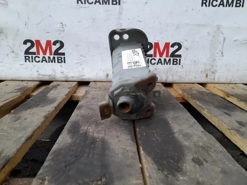 Staffa Assorbitore Traversa Paraurti ANT DX 570130D041 DX Toyota Yaris IV 2014