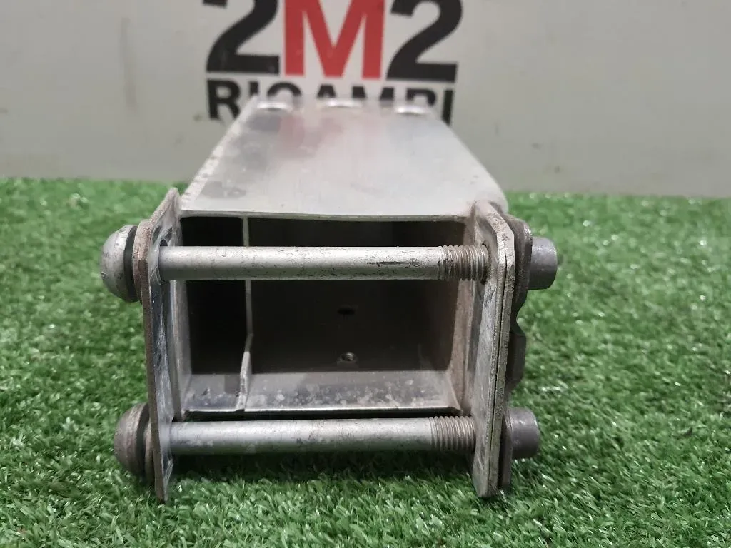 Staffa Assorbitore Traversa Paraurti ANT SX A2466200195 SX Mercedes Classe B W246 2012