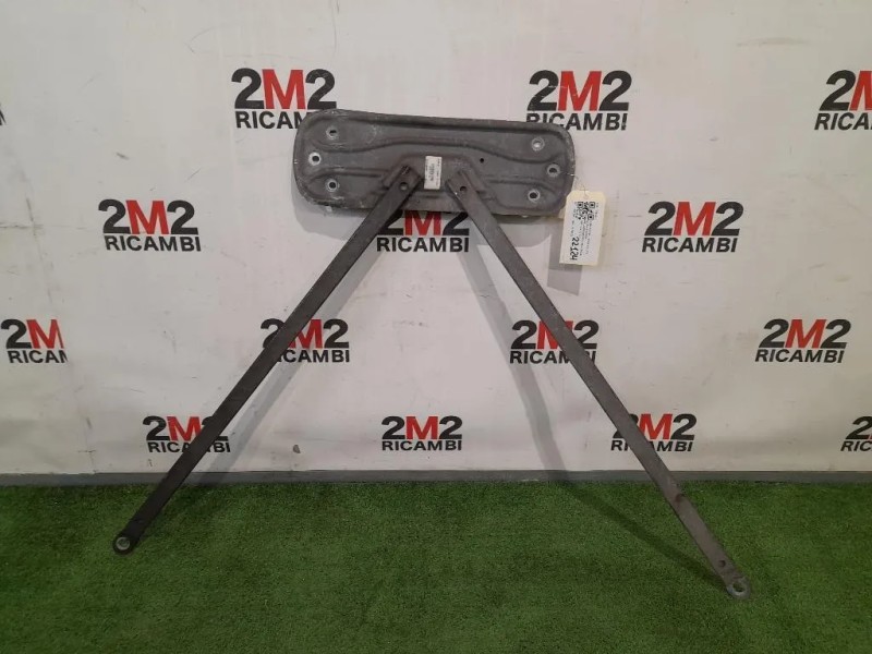 Staffa Collegamento Frontale ANT 11160410 Bmw Serie 4 F32 Coupe 2014