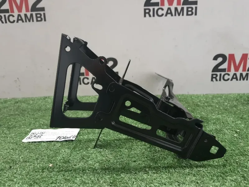 Staffa Collegamento Frontale ANT DX 51647245792 Bmw Serie 1 F20 Berlina 2012