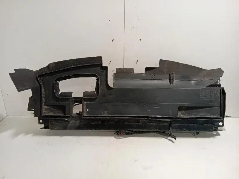 Staffa DI Supporto Serratura Cofano ANT STAFFA DI SUPPORTO SERRATURA COFANO ANT Opel Zafira C 2012