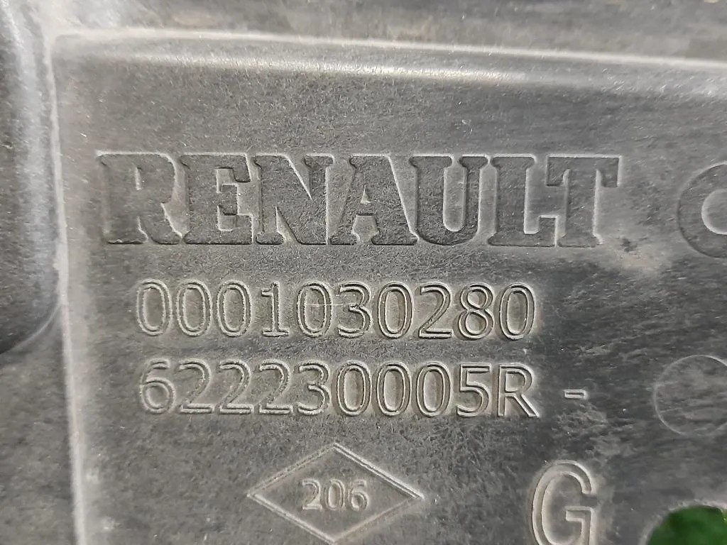 Staffa Distanziale Paraurti ANT SX 622230005R SX SINISTRO Renault Mégane III 2009