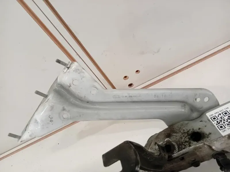 Staffa Laterale Rivestimento Frontale ANT SX 8R0 821 135 Audi Q5 8RB 2012