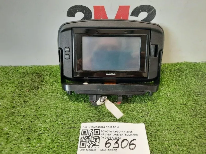 Navigatore Satellitare K10ME4002A TOMTOM COMPLETO Toyota AYGO I 2005