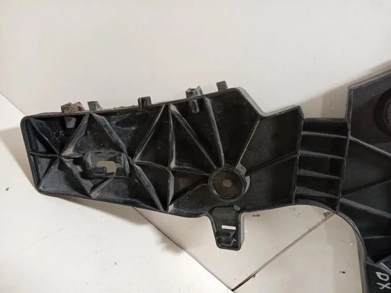 Staffa Sostegno Estparaurti POST DX 4K9 807 454 Audi A6 4GD Avant 2016