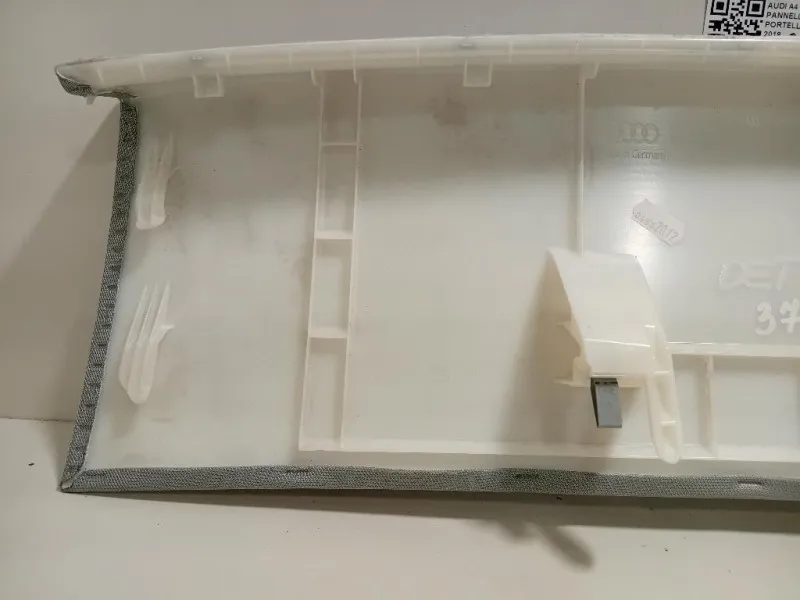 Pannello Copertura Portello POST 8W9867839 Audi A4 8W5 Avant 2015