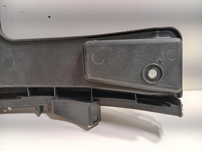 Staffa Sostegno Estparaurti POST DX 51839206 Lancia Ypsilon III 2011