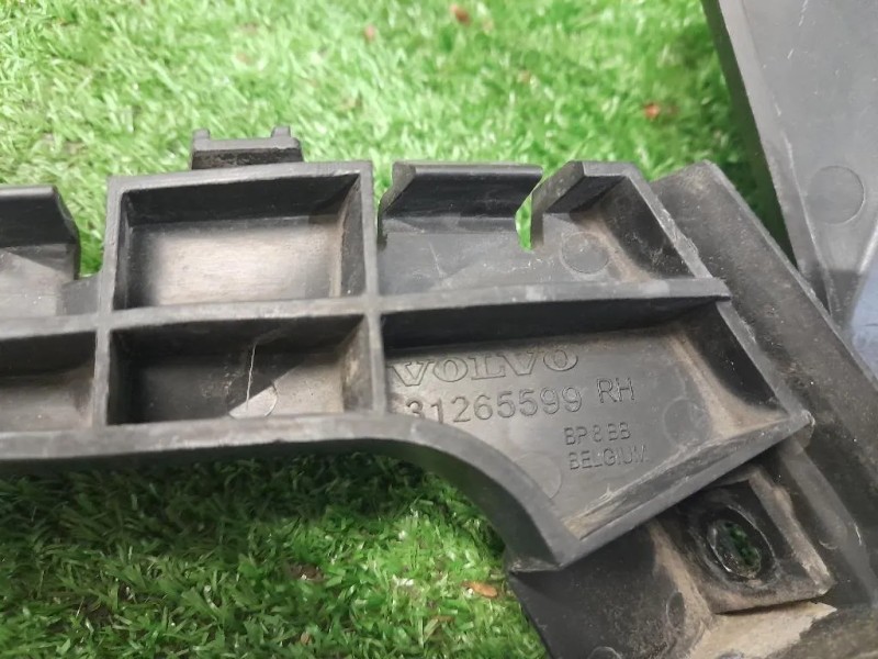 Staffa Sostegno Estparaurti POST DX 31265599 31265595 Volvo S40 II 2004