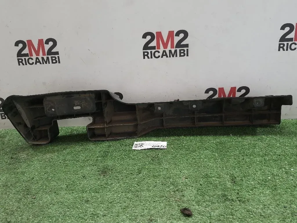 Staffa Sostegno Estparaurti POST SX 866703E000 Kia Sorento II 2006