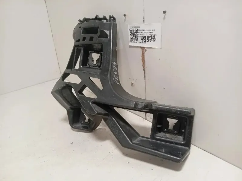 Staffa Sostegno Estparaurti POST SX A1668850265 Mercedes Classe GLE W166 2015