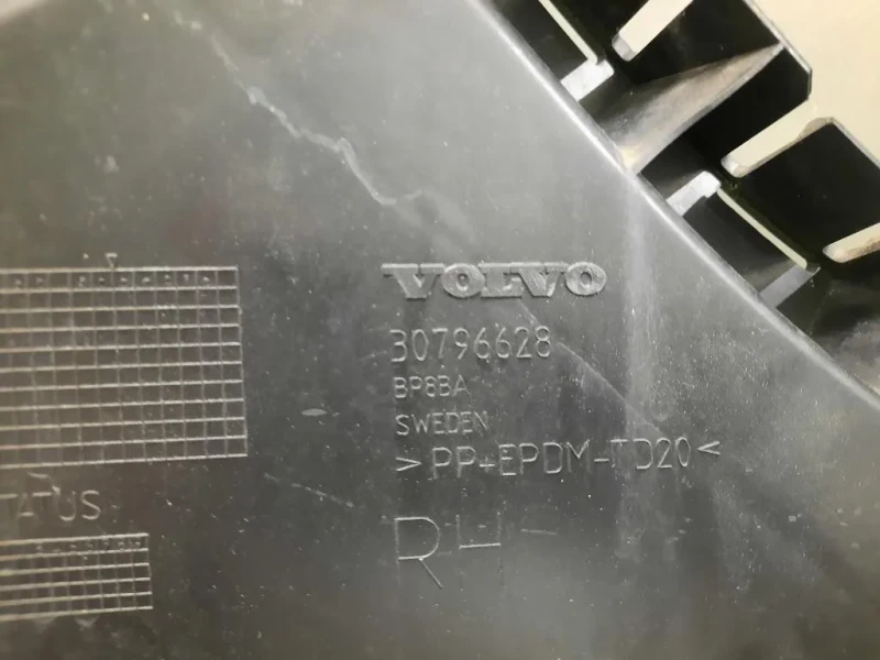 Staffa Sostegno Infparaurti POST DX 30796628 Volvo S60 II 2010