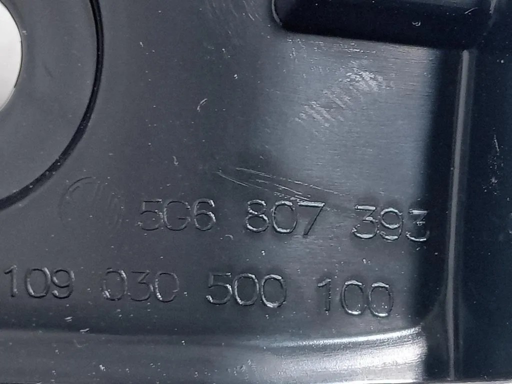 Staffa Sostegno Infparaurti POST SX 5G6807393 Volkswagen GOLF VII 2013