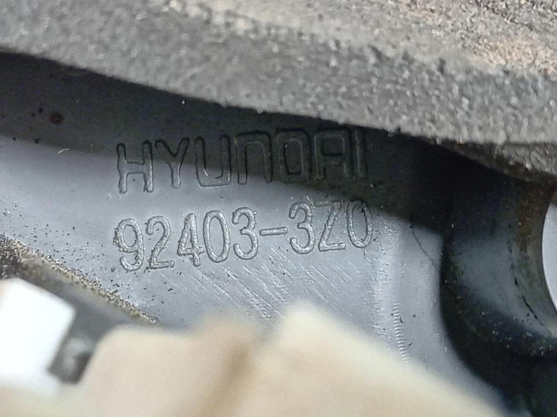 Fanale INT POST SX 92403-3ZO Hyundai I40 2012