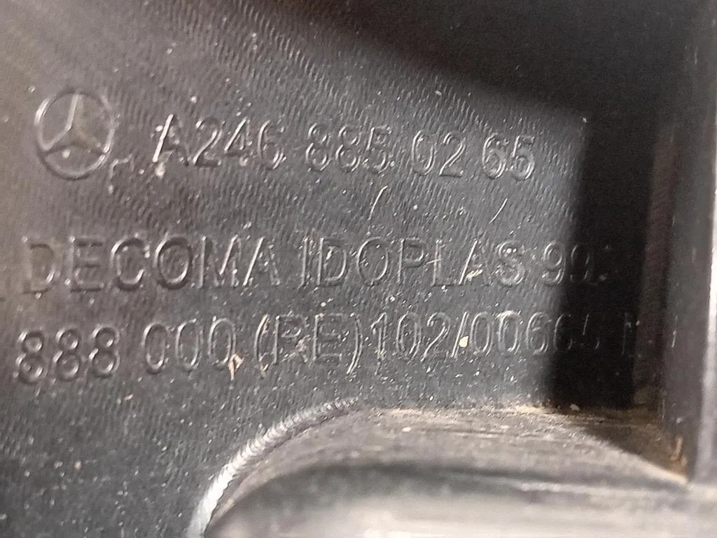 Staffa Sostegno Intparaurti POST A246 885 01 65 DX+SX Mercedes Classe B W246 2012