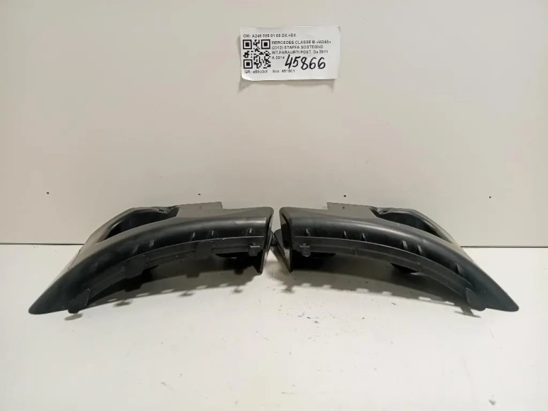 Staffa Sostegno Intparaurti POST A246 885 01 65 DX+SX Mercedes Classe B W246 2012