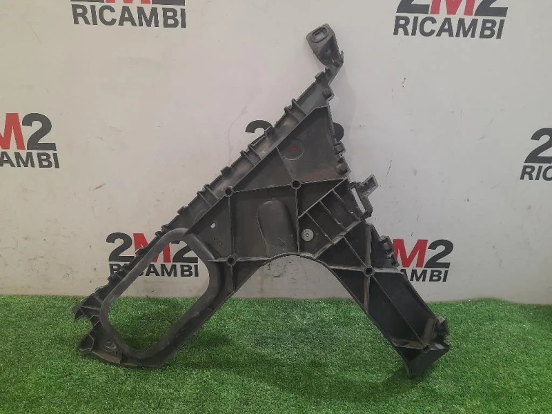 Staffa Sostegno Intparaurti POST DX 4L0807454A Audi Q7 4LB 2009