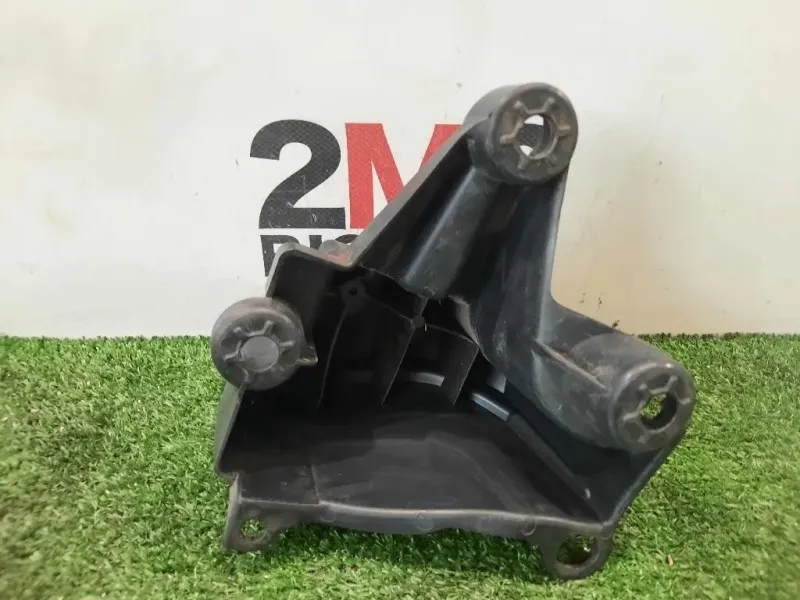 Staffa Sostegno Intparaurti POST DX 9683195680 Peugeot 3008 I 2009