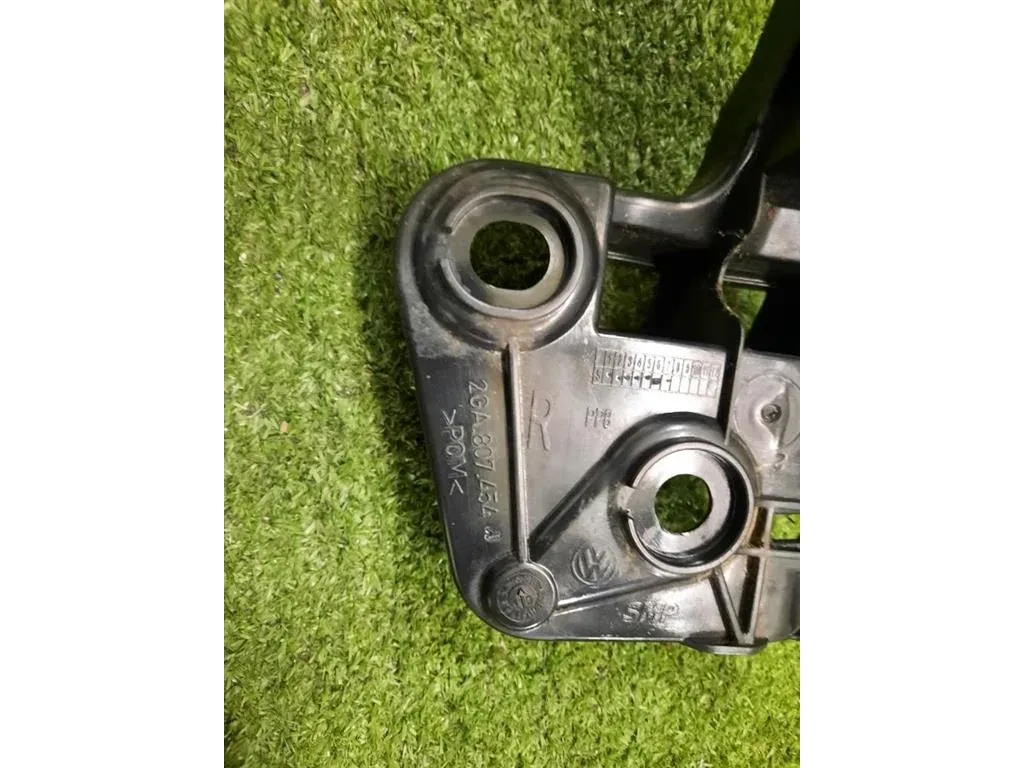 Staffa Sostegno Intparaurti POST DX 2GA807454A Volkswagen T-roc 2017