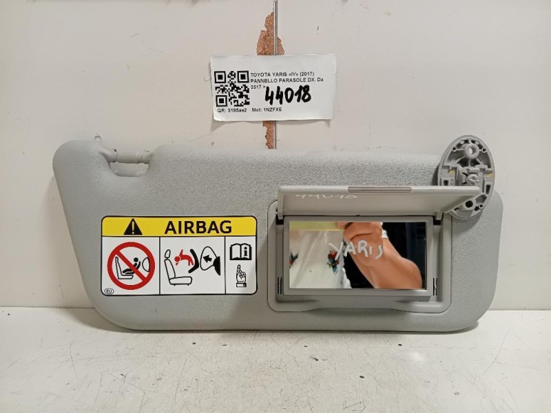 Pannello Parasole DX Toyota Yaris IV 2017